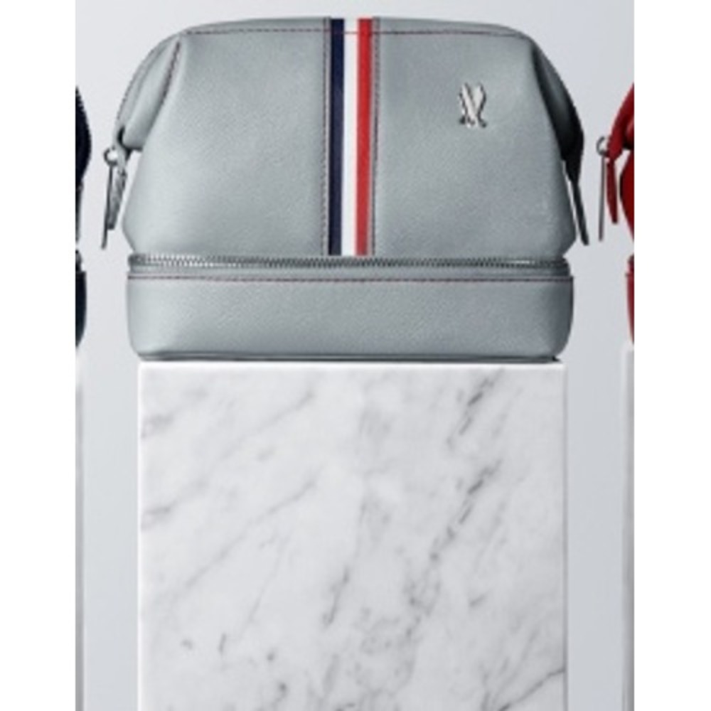 NWT AMERICAN AIRLINES Flagship First Limited Centennial Amenity Toiletry Bag